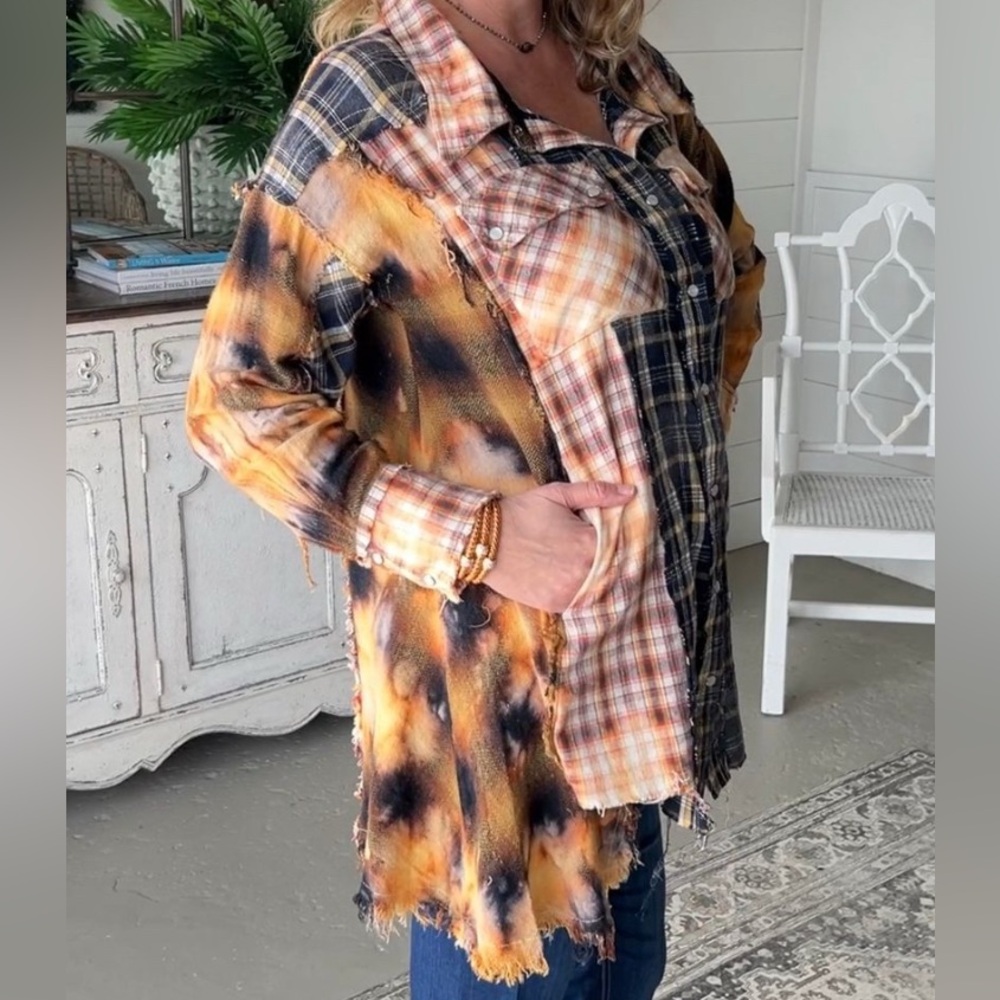 Oli & Hali Plaid shacket